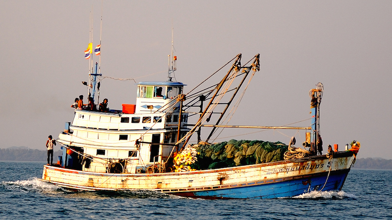 Thai_fishing_boat