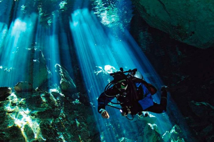 14 Dive Destinations from the Movies