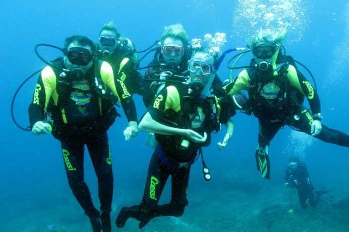 How Scuba Diving Brought Happiness to a Woman with Distal Muscular Dystrophy